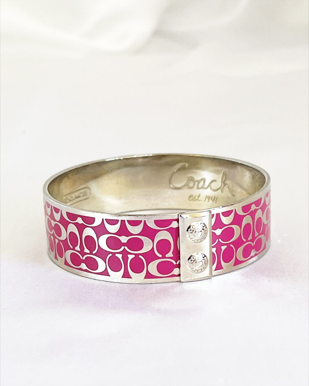 COACH Signature Bangle Hinge Bracelet Polished Silver Logo Hot Pink Enamel